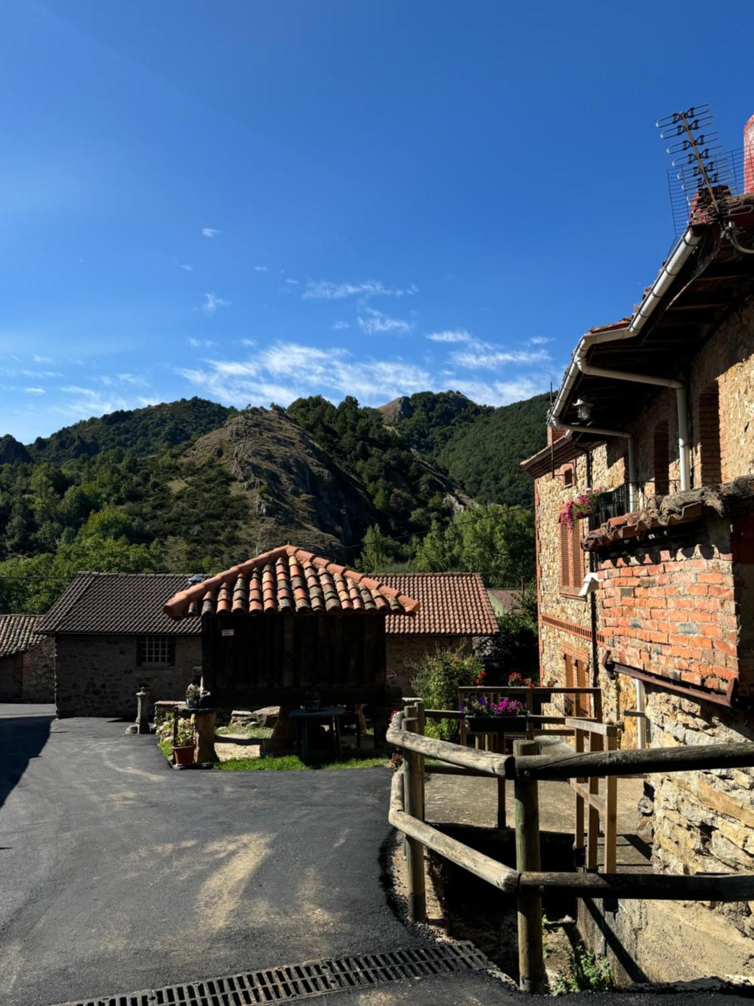 El Apartamentin De Verdiago Kültér fotó